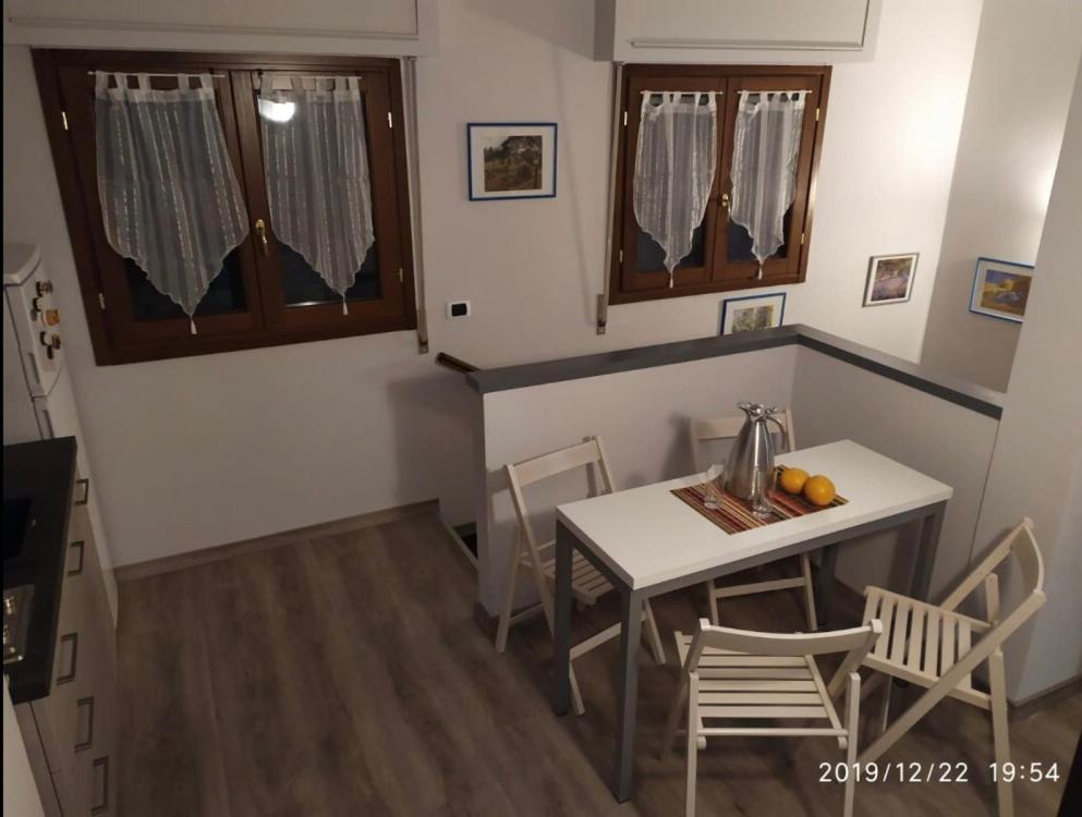 Appartamento In Villa Con Giardino A 300M Dal Lago Maggiore Castelletto sopra Ticino Εξωτερικό φωτογραφία