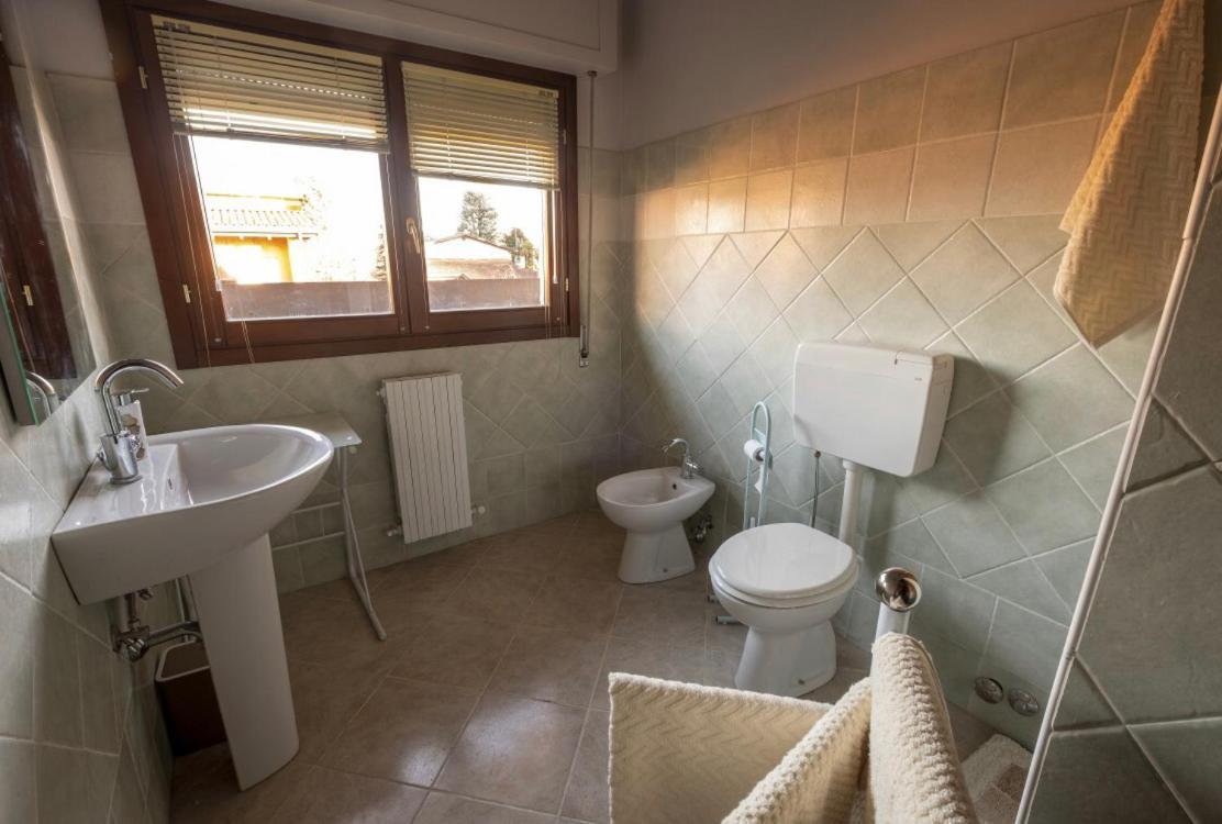 Appartamento In Villa Con Giardino A 300M Dal Lago Maggiore Castelletto sopra Ticino Εξωτερικό φωτογραφία